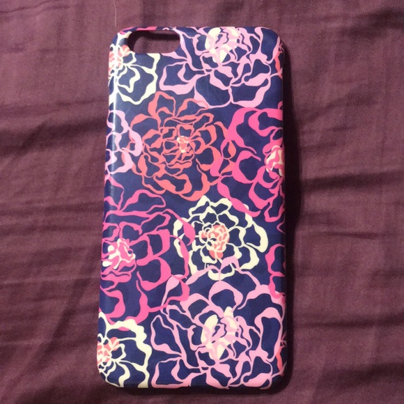Vera Bradley iPhone 6plus case. - Picture 1 of 2